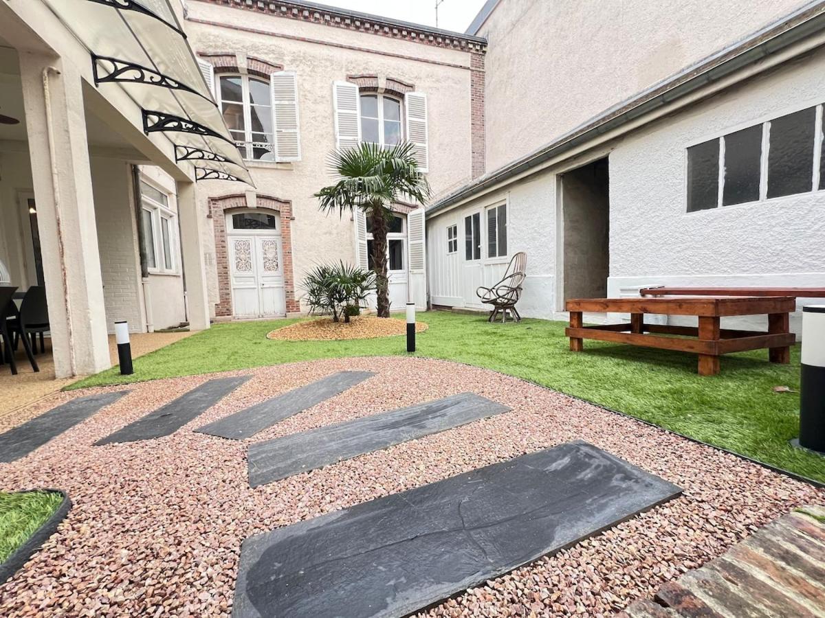 E Le clos des lumières, maison 13 pers avec jardin