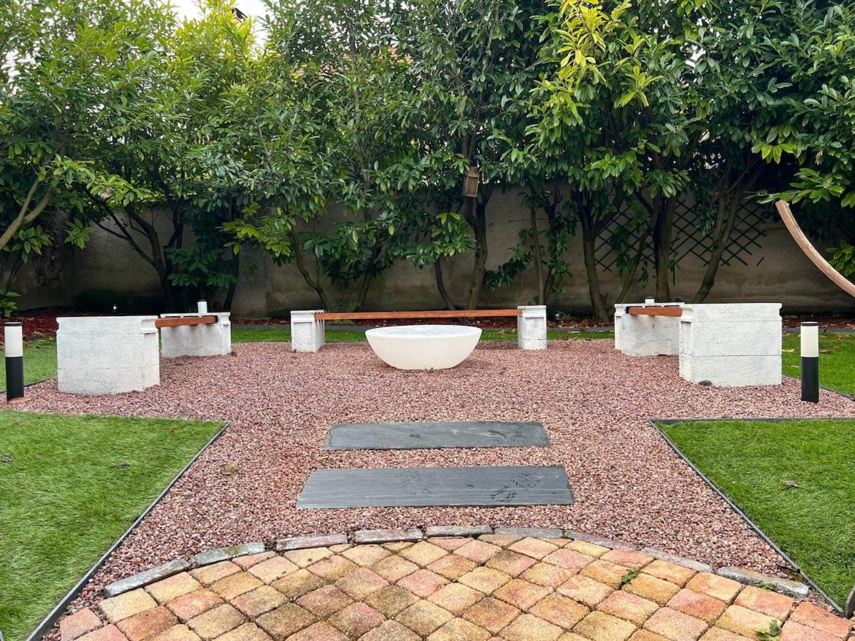 E Le clos des lumières, maison 13 pers avec jardin