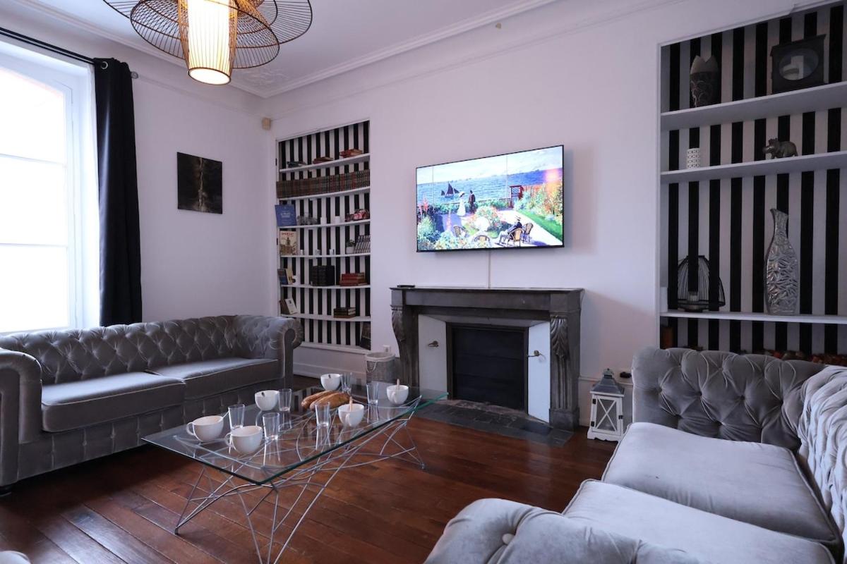 E Le clos des lumières, maison 13 pers avec jardin