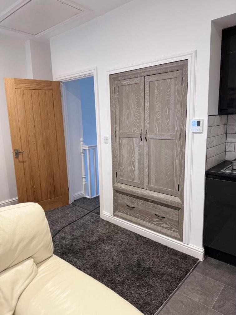 Town Centre Cosy Flat