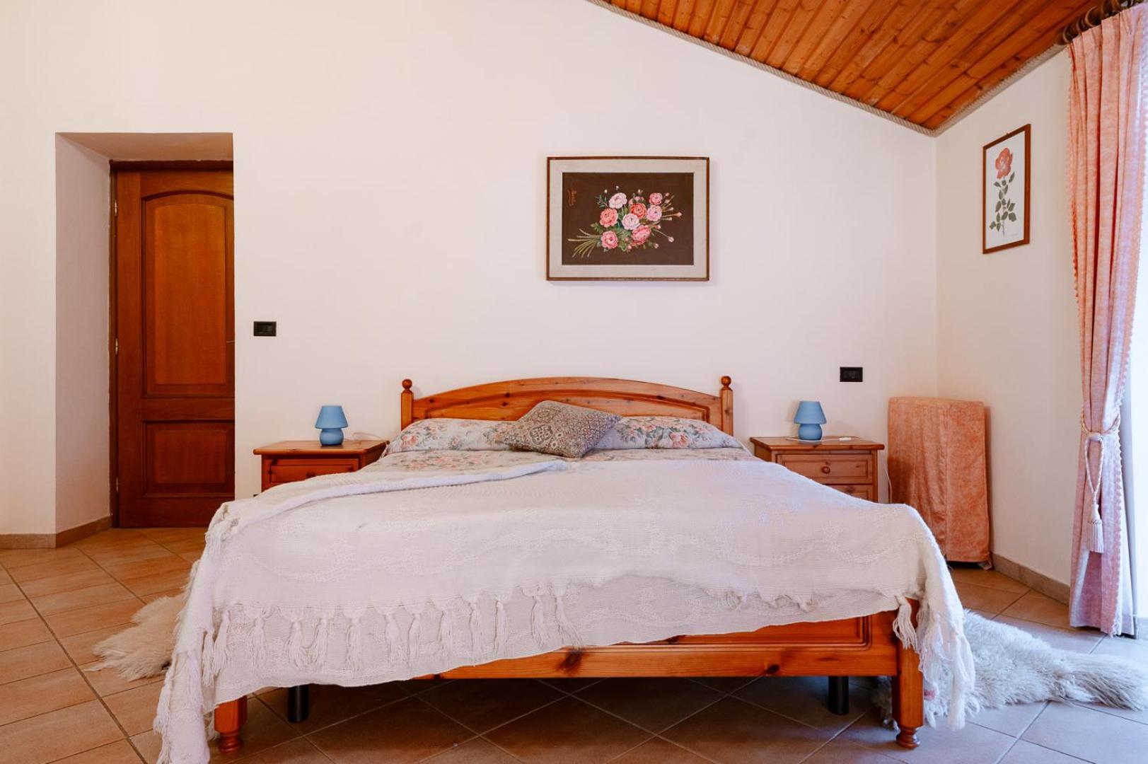 Ampio Bilocale con vista montagne, Ceres Centro