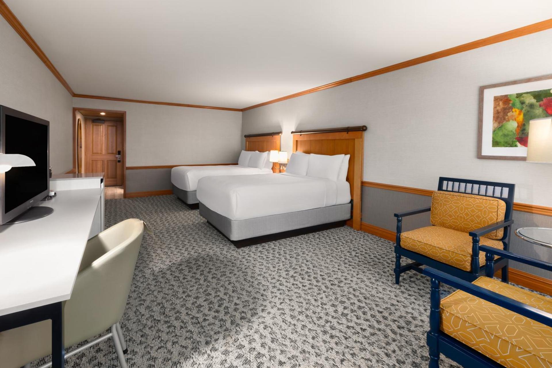 Queen Room with Two Queen Beds - Non-Smoking