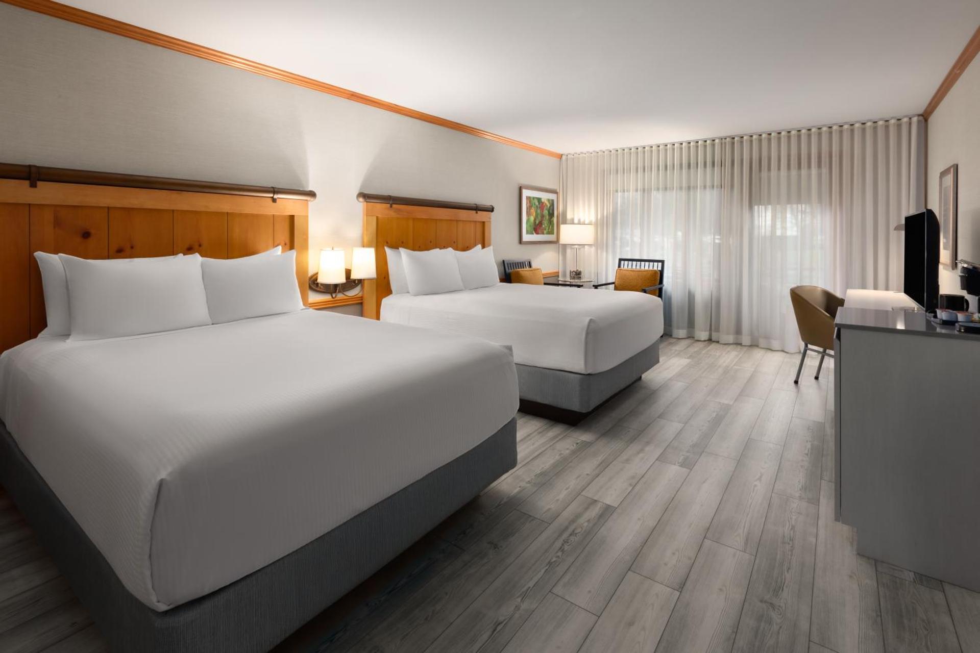 Queen Patio Room with Two Queen Beds - Non-Smoking