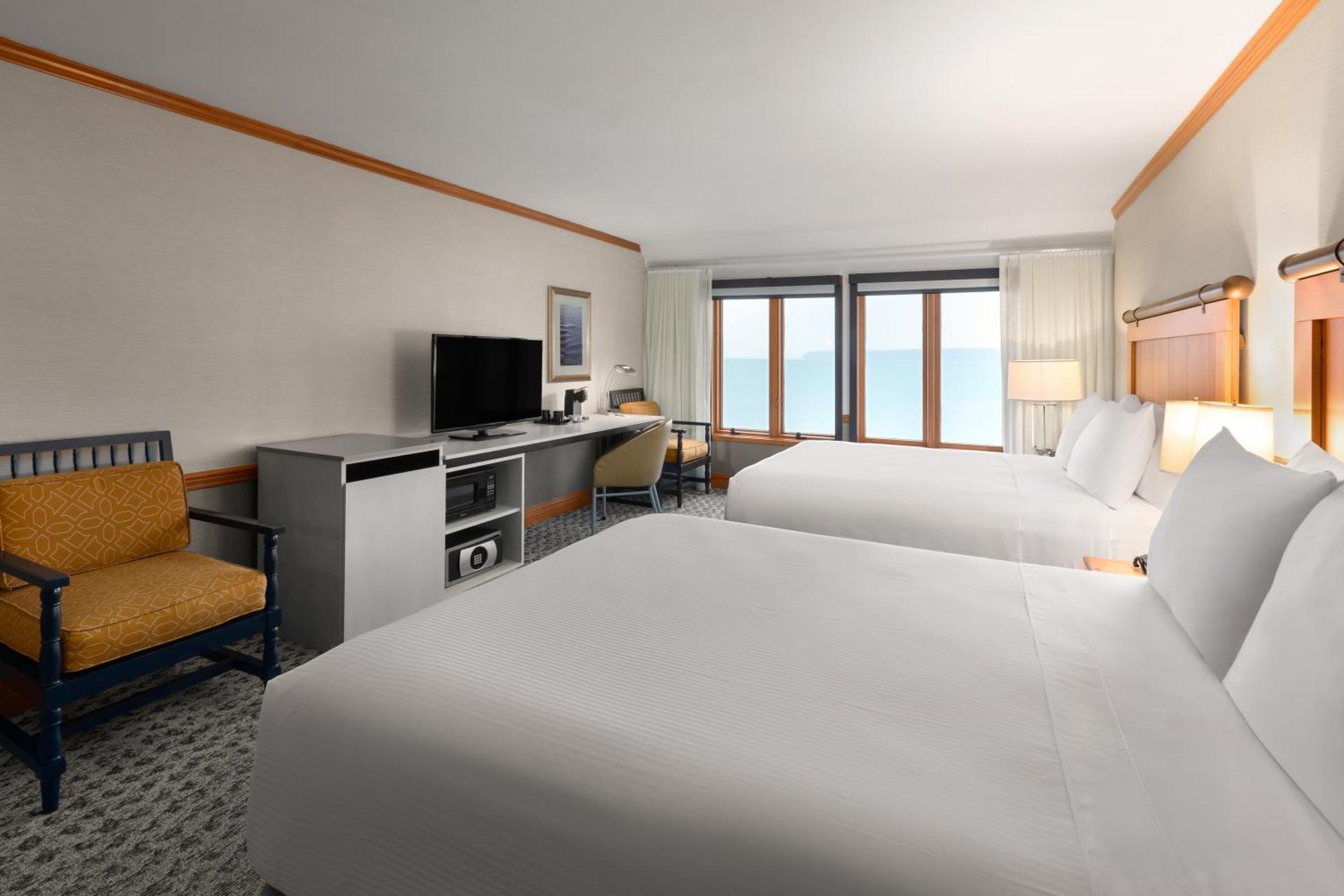 Queen Room with Two Queen Beds and Water View - Non-Smoking