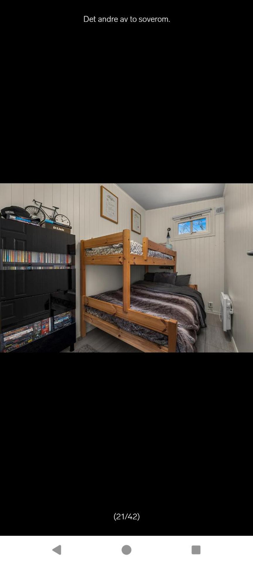 Photo of the whole room