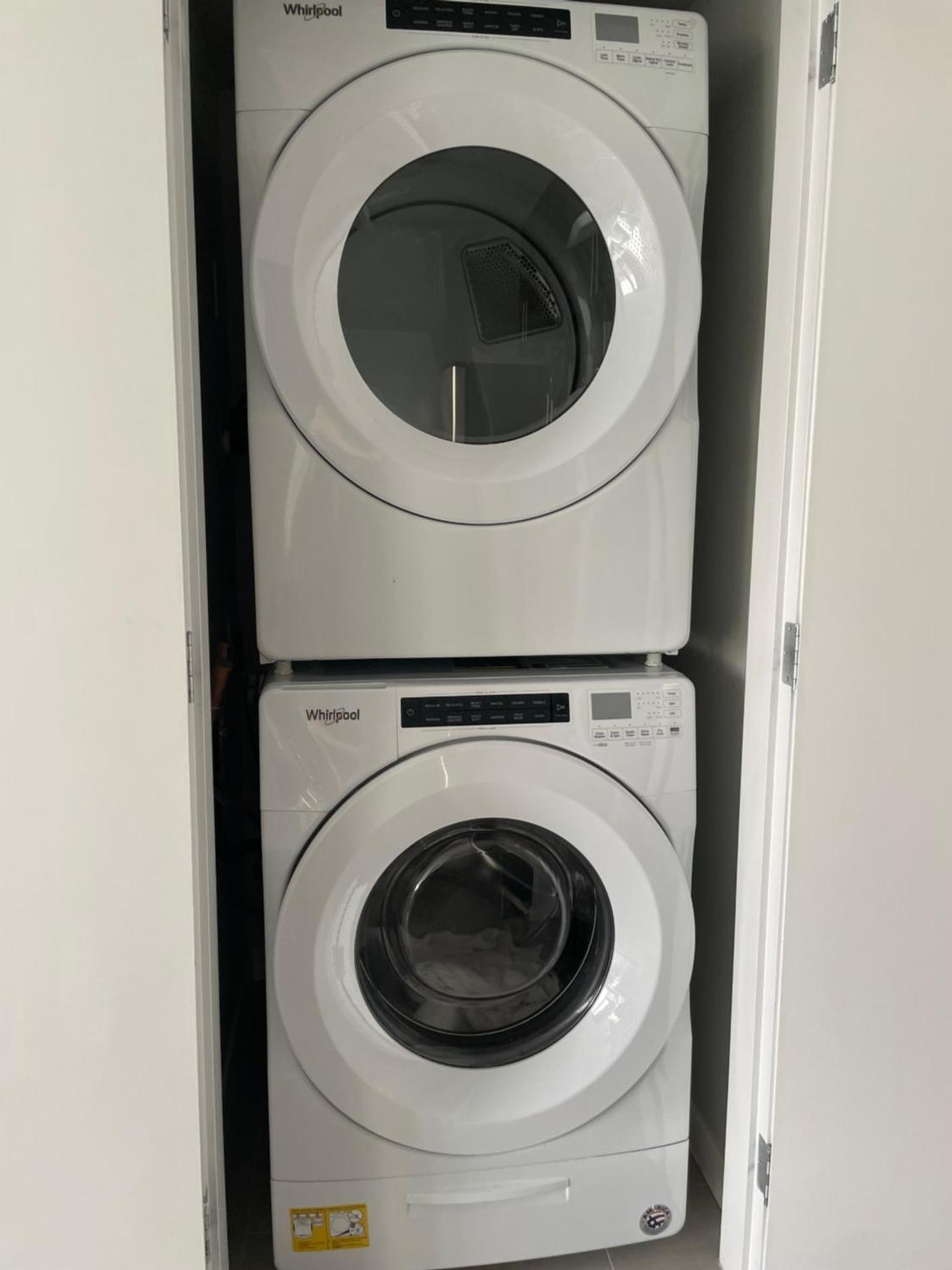 Downtown 1 Bedroom Water View Condo