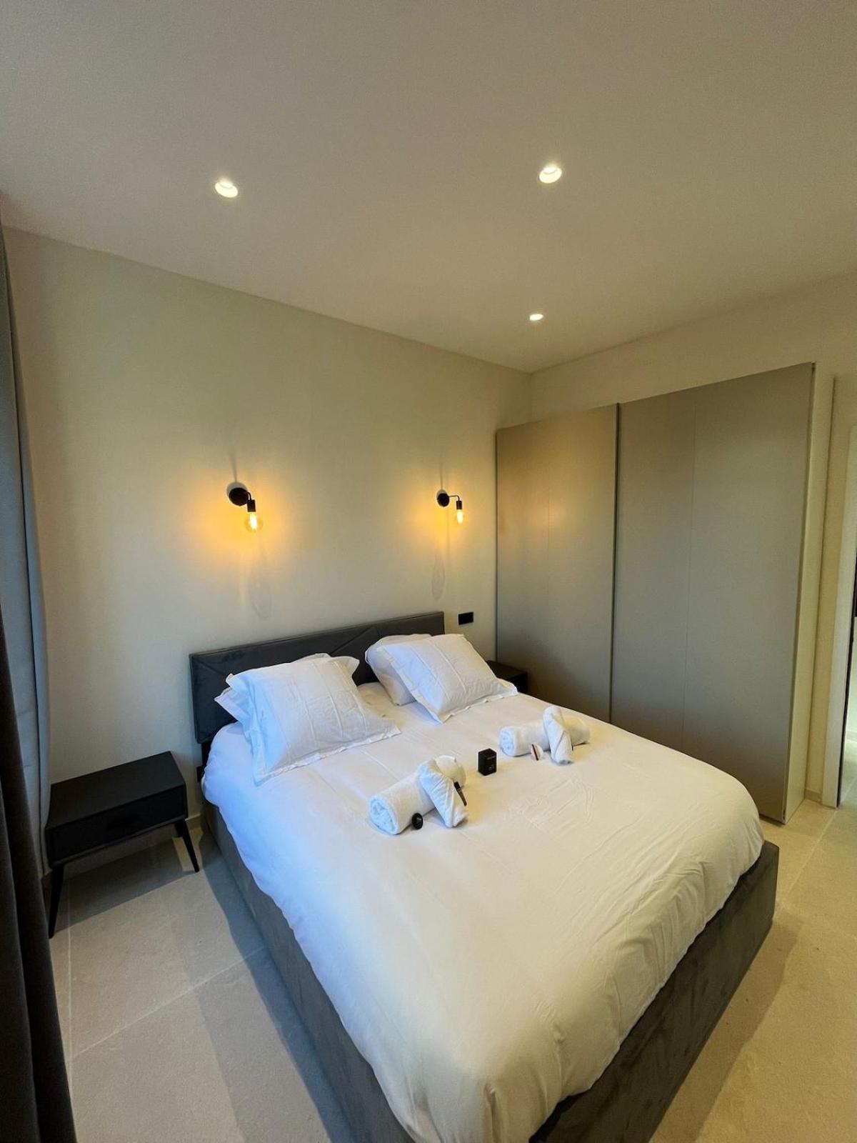 3 pièces en cœur de cannes