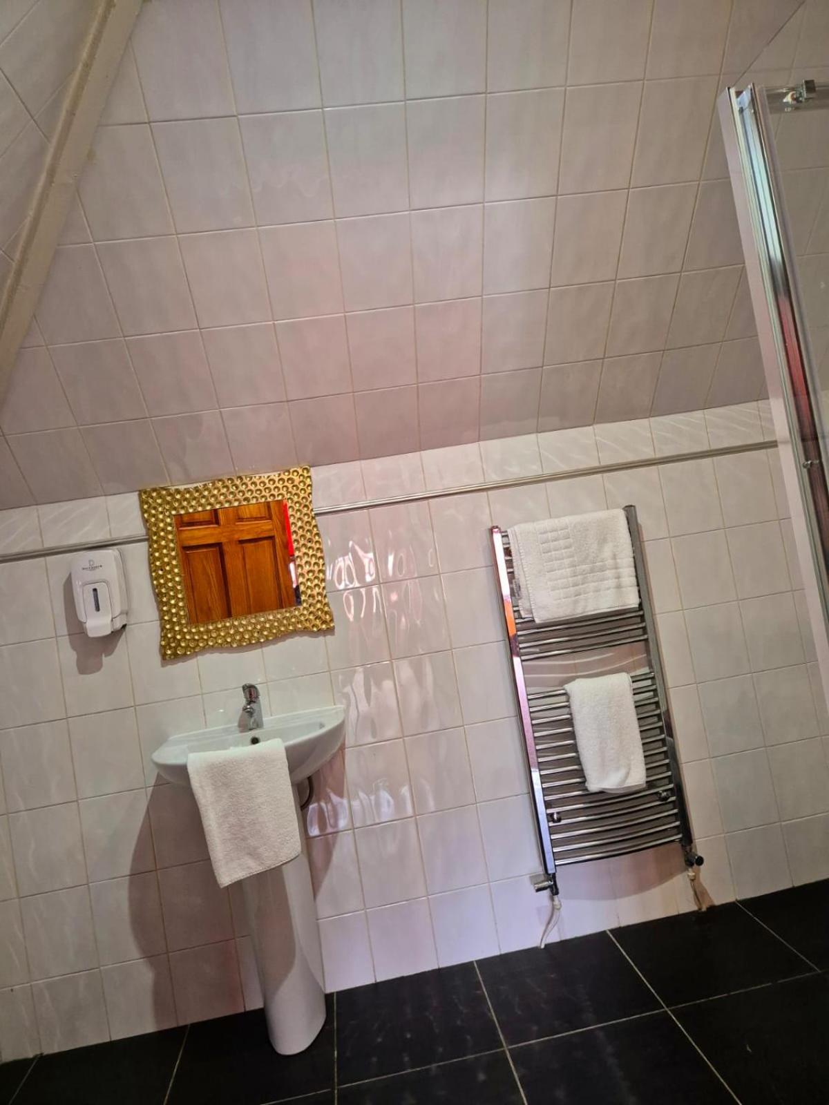 Single Room with Private Bathroom