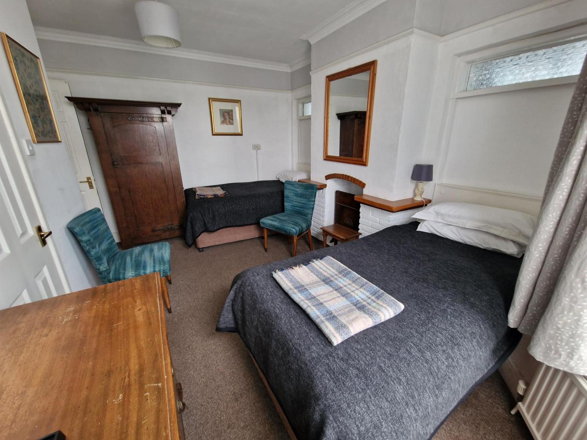 Avon Manor Guest House