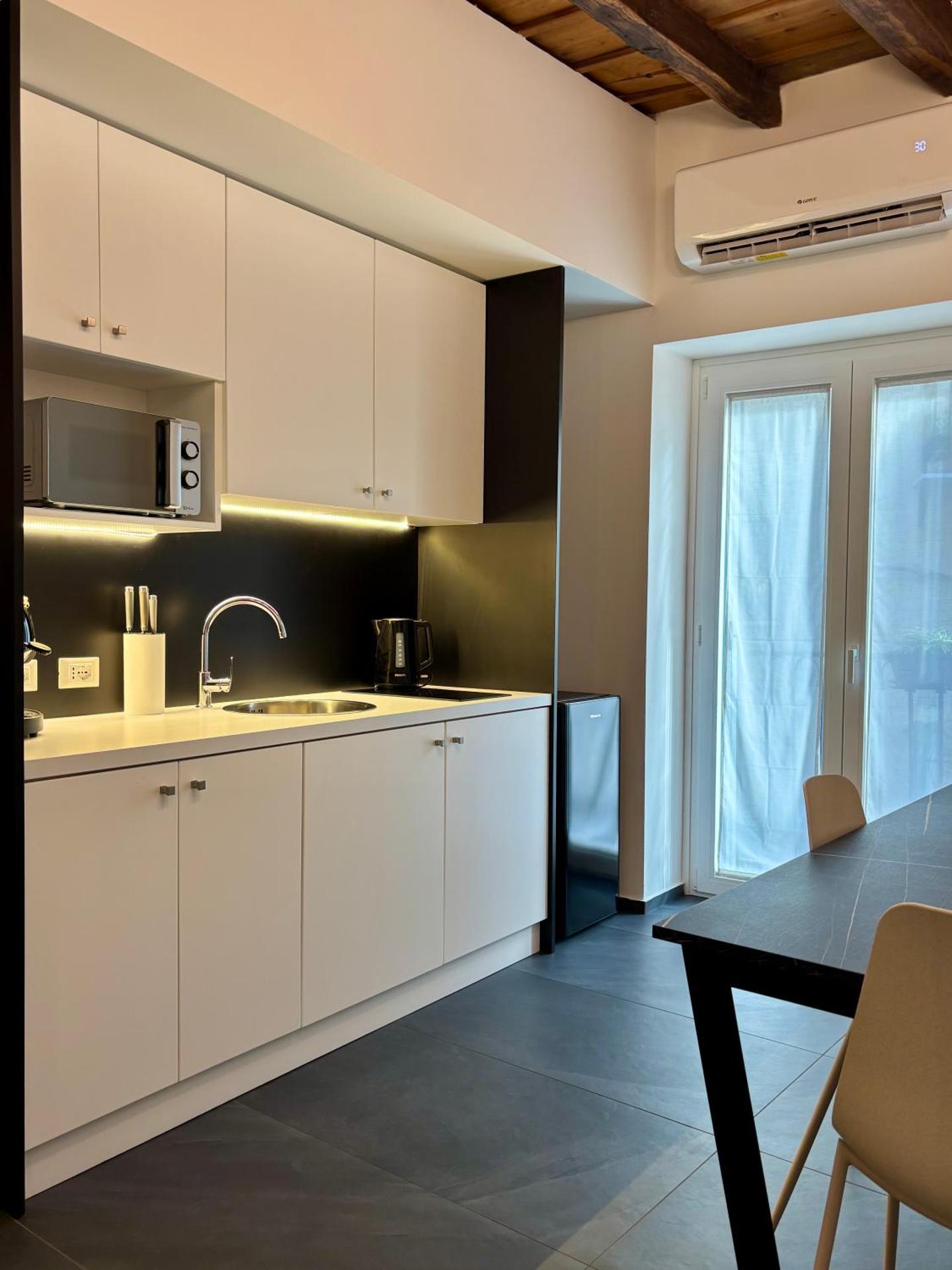 Kitchen or kitchenette