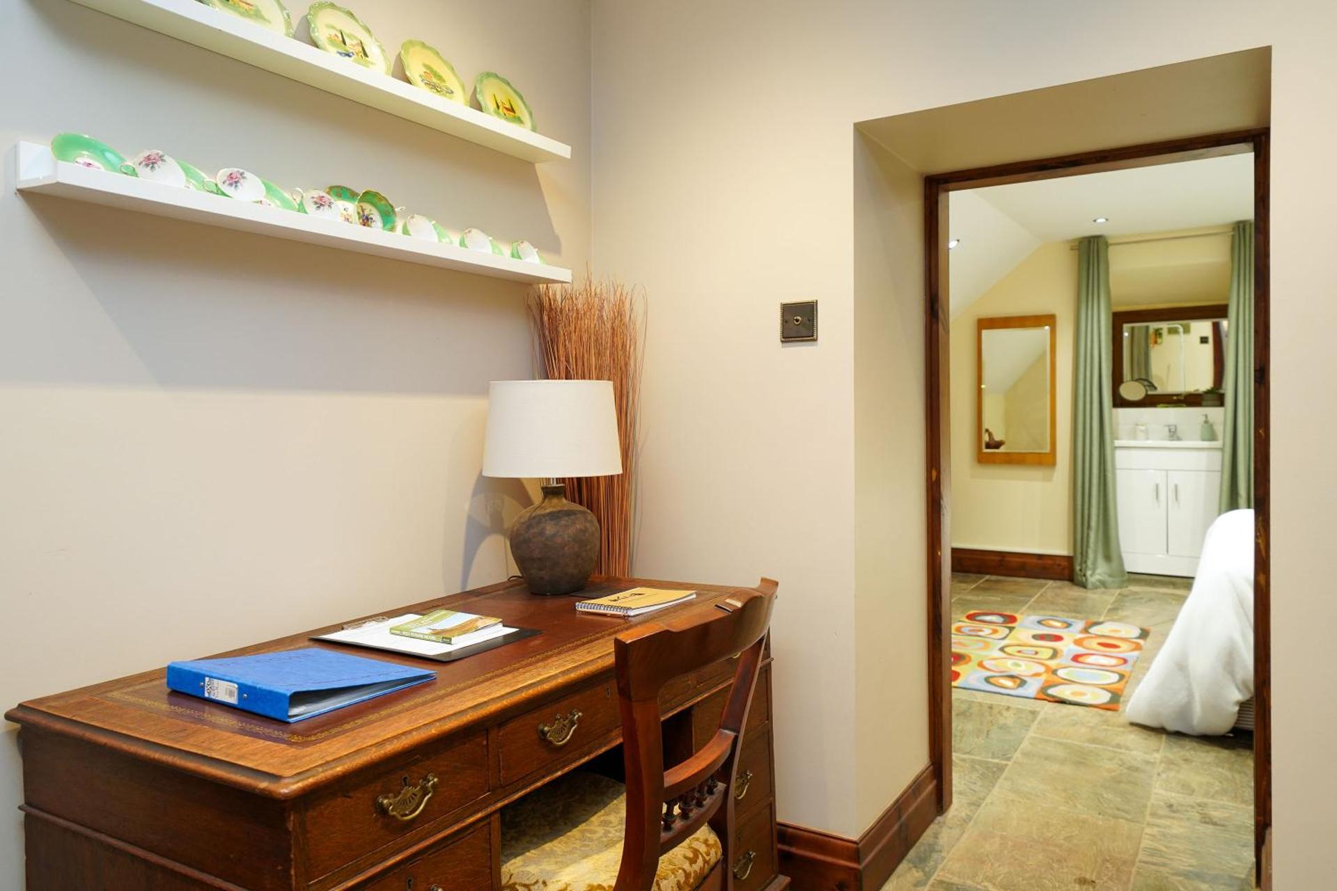 Cadshaw Country Views