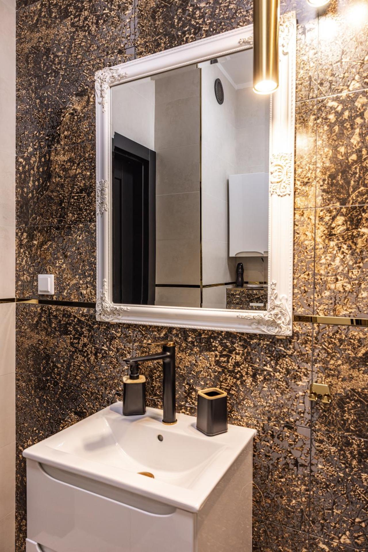 Elbląg Stare Miasto Bulvar, Old Town, Snake