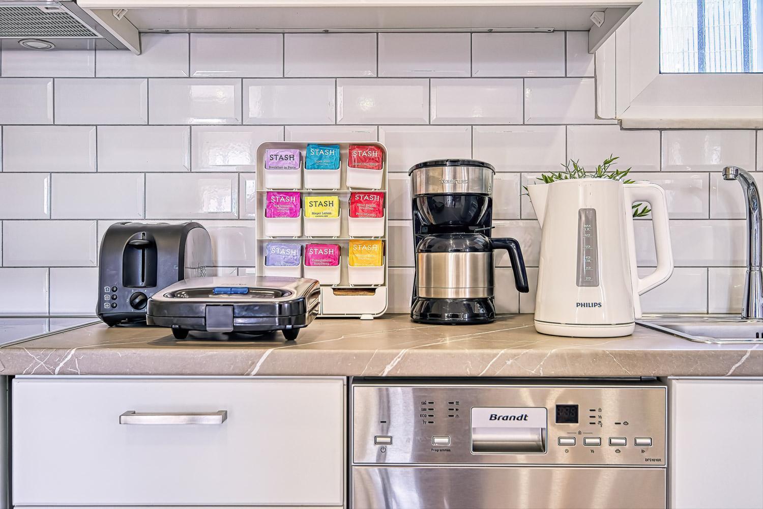 Coffee/tea facilities