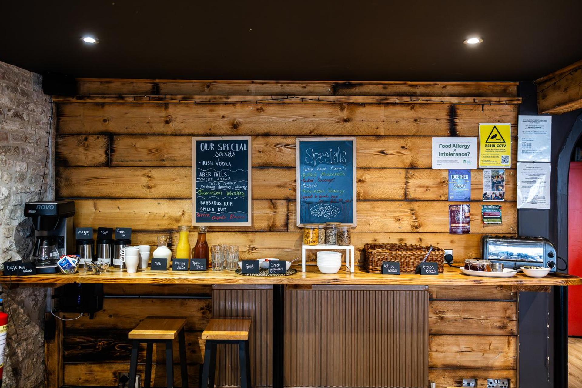 Coffee/tea facilities