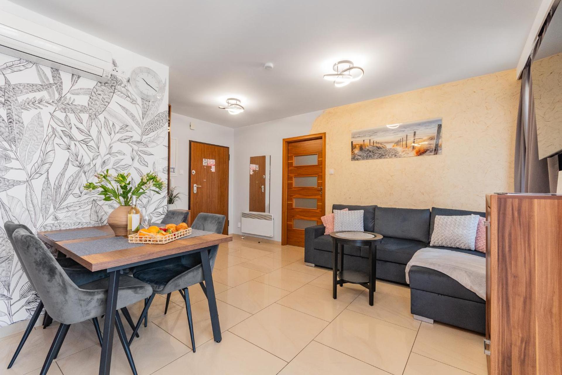 APARTAMENTY MIERZEJA - BALTIC PARK STEGNA, 33m2-57m2, 500 m od plaży, Bezpłatny Meleks