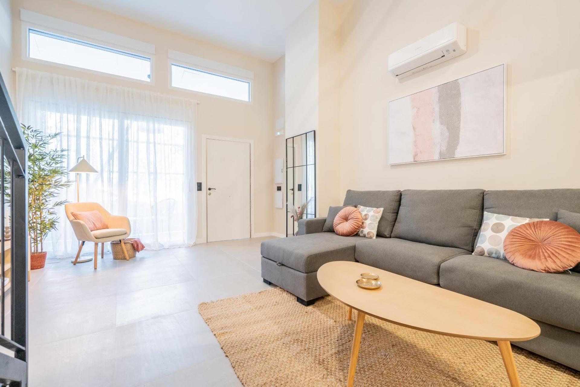 Communal lounge/ TV room