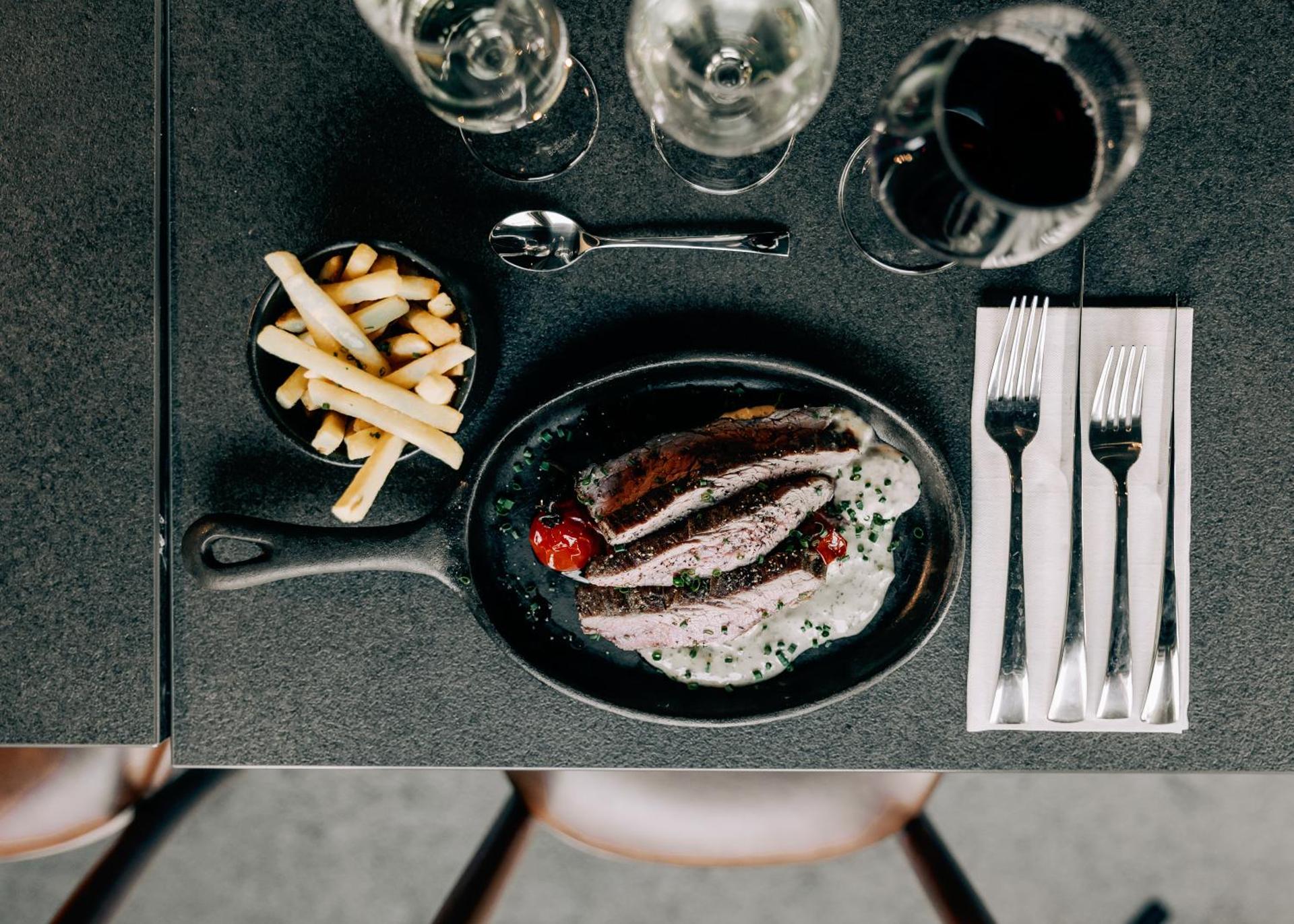 Restaurant/places to eat