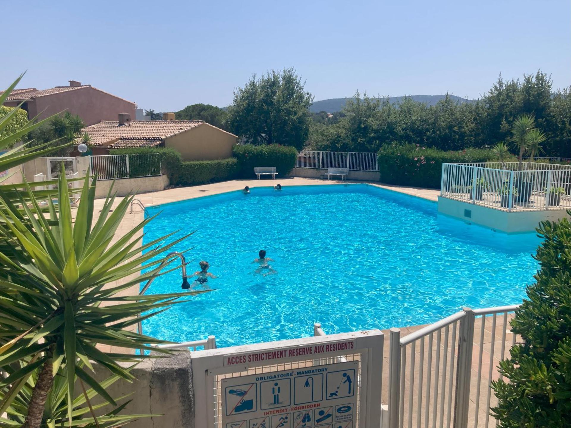 Mas provençal proche St Tropez