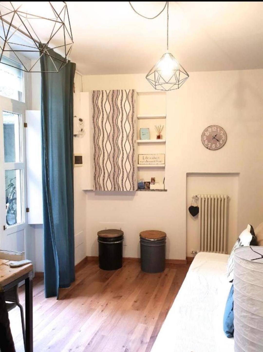 Lake Alley Apartment