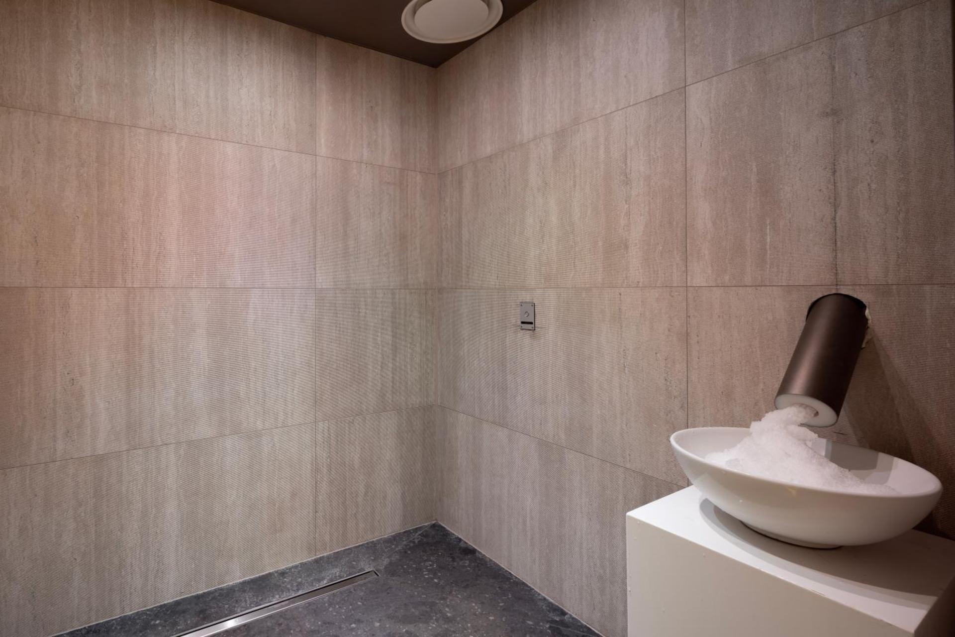 Spa and wellness centre/facilities