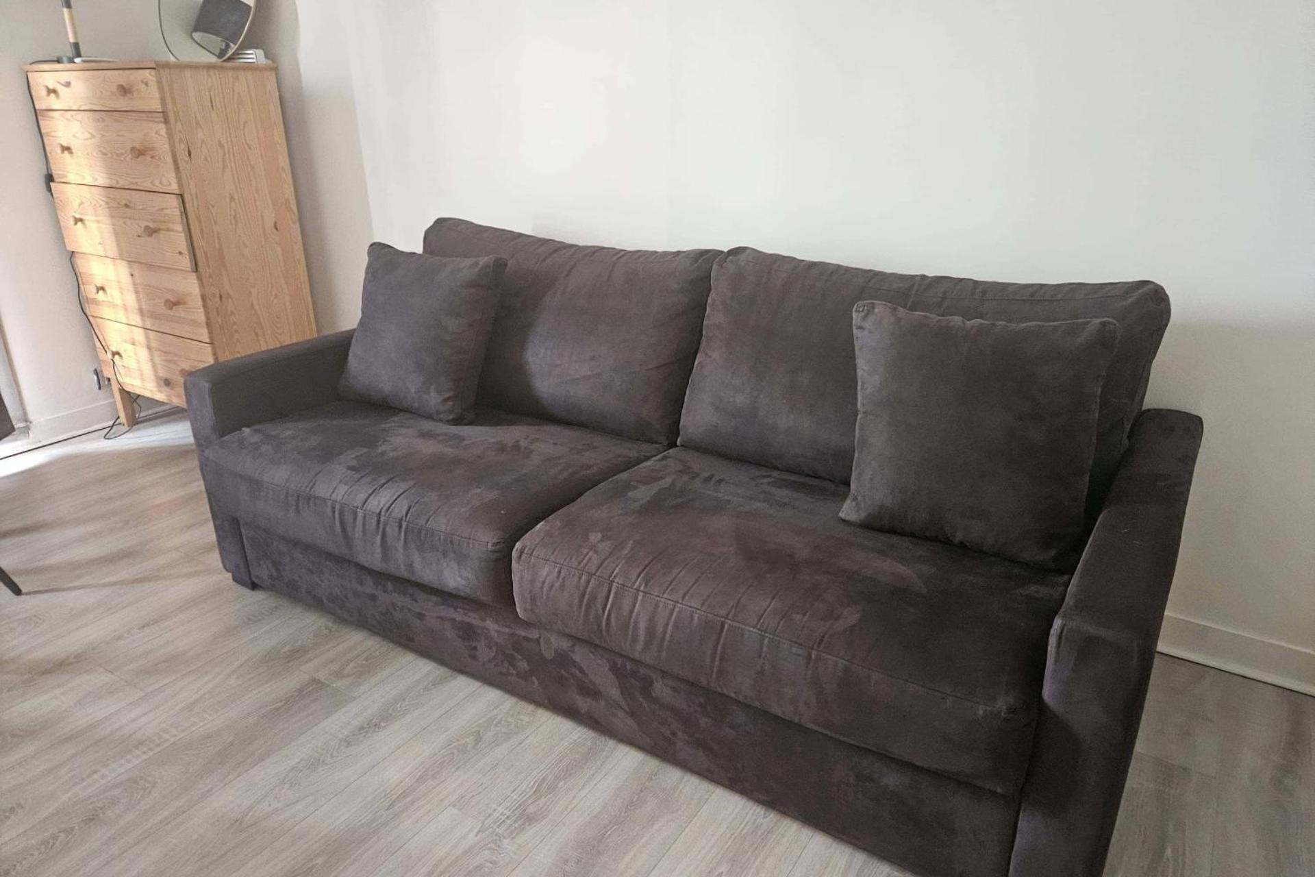 Bright and pleasant studio near city center