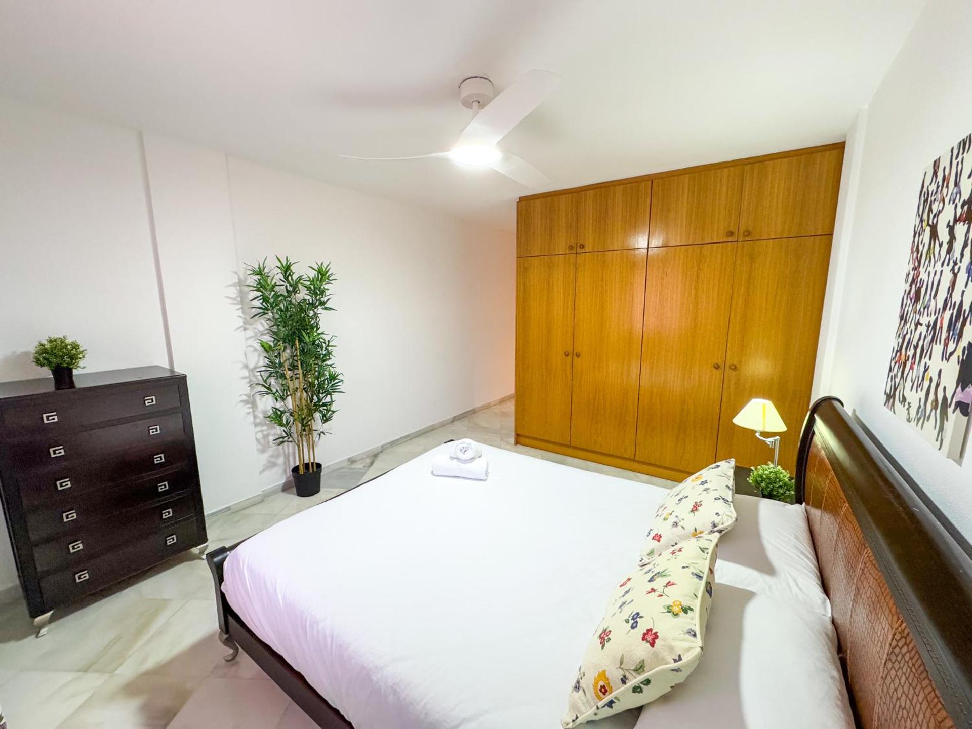 Torrequebrada Views - Turistea