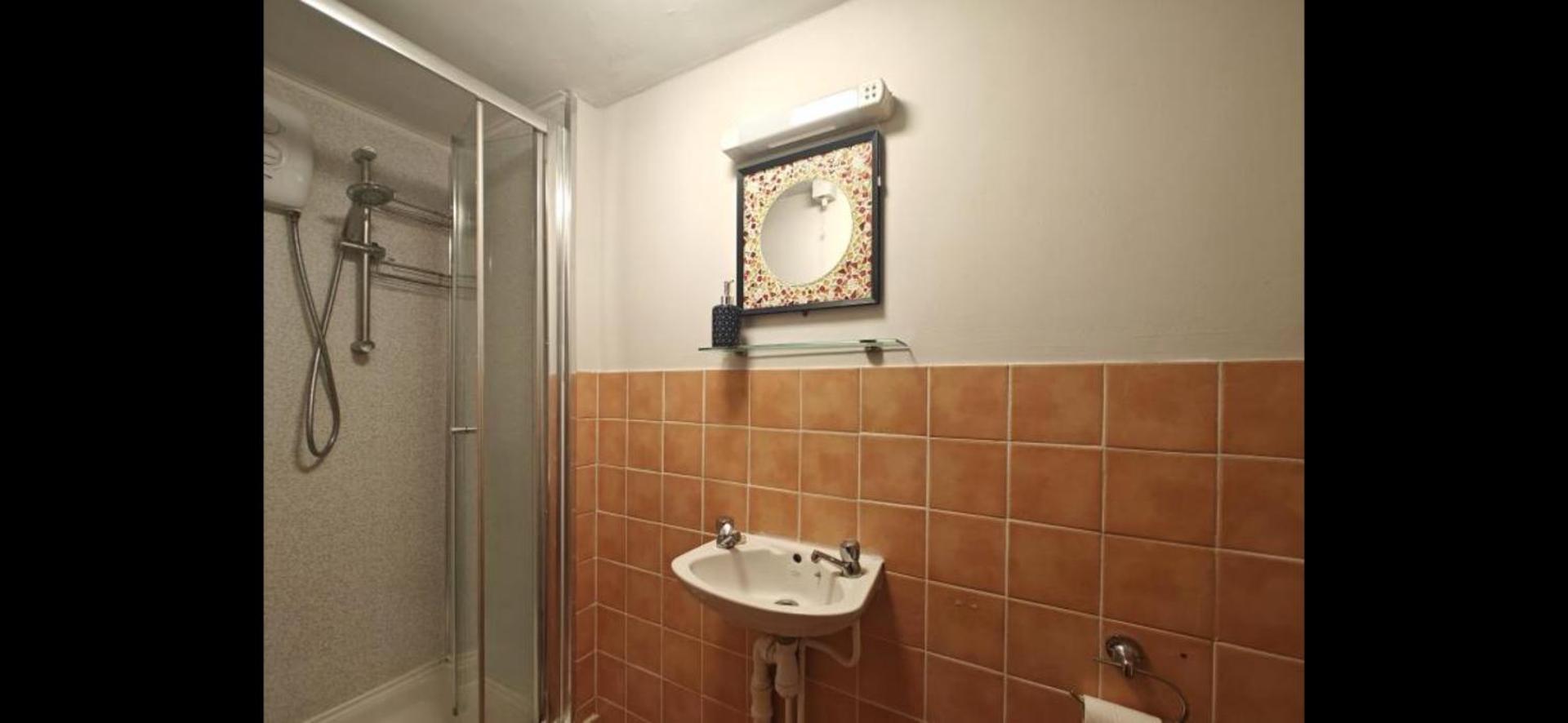 The Ducks - Gorgeous Norfolk Upside down Cottage - with Lazy Spa