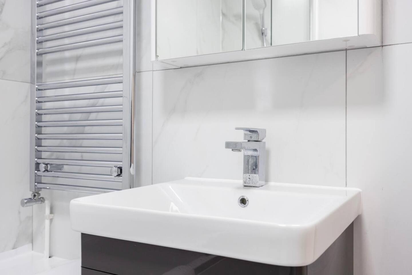 Spacious 2br Gem - Close To Clapham Junction