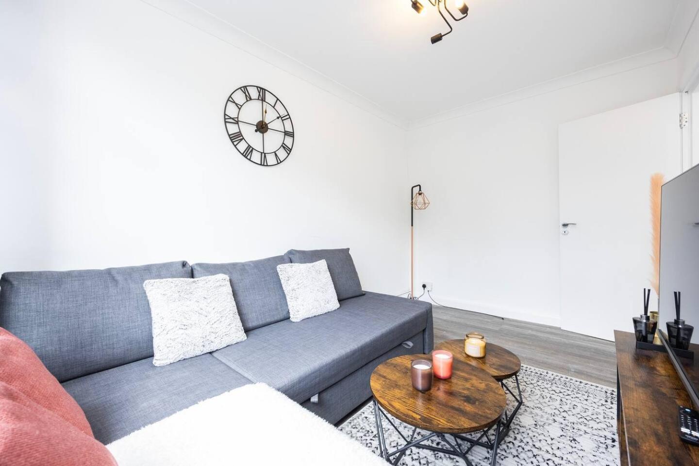 Spacious 2br Gem - Close To Clapham Junction