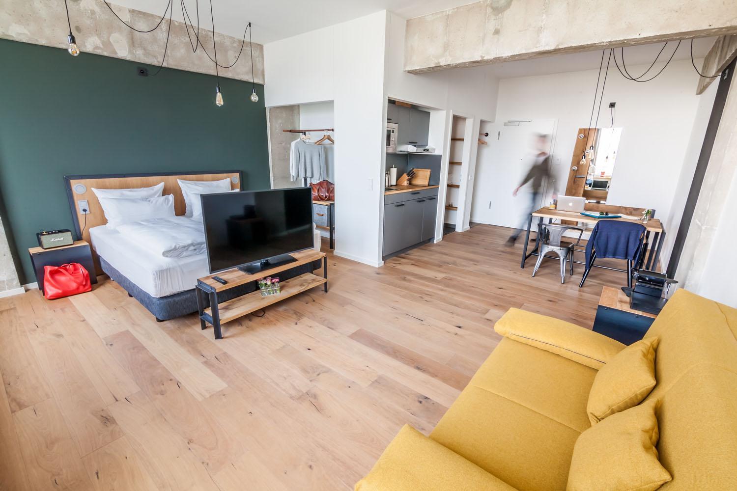 Photo of the whole room