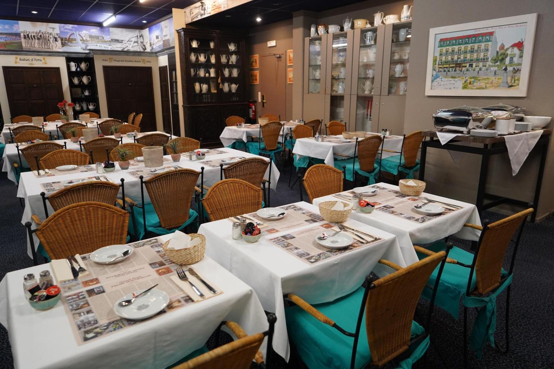 Meeting/conference room