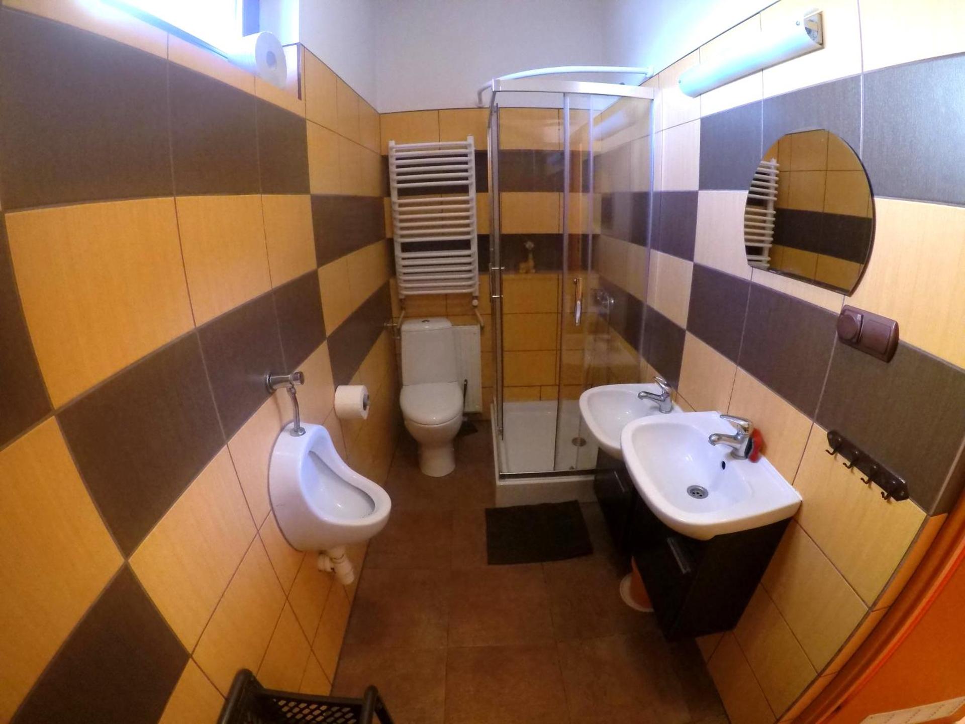 Pokoje gościnne, mieszkanie na wynajem w Świdniku k Lublina