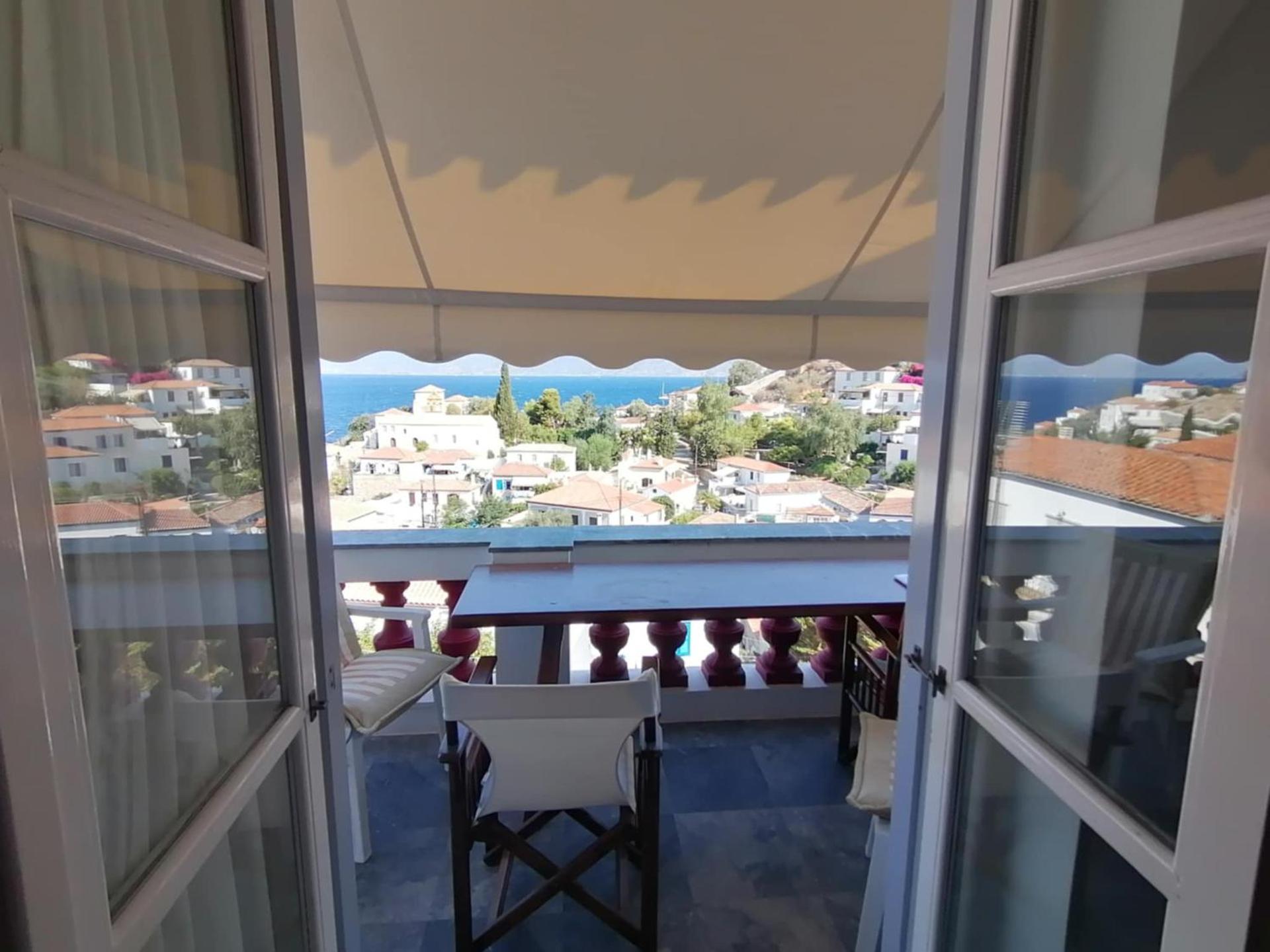 Tsitsinakis Traditional Home