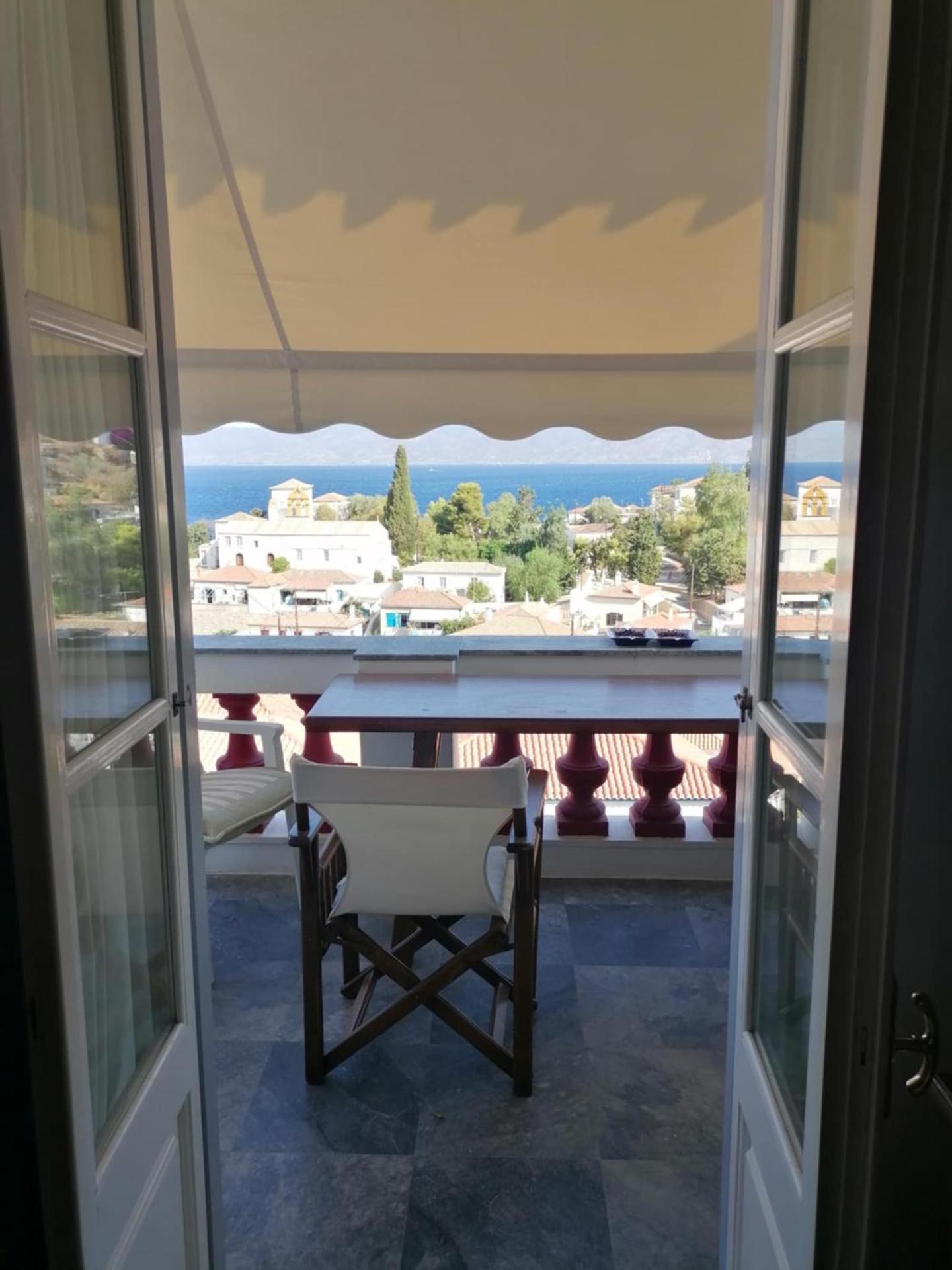 Tsitsinakis Traditional Home