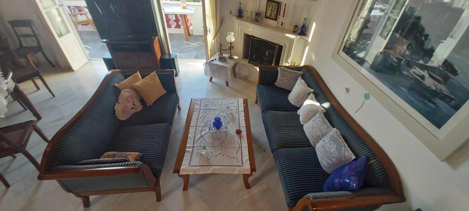 Tsitsinakis Traditional Home