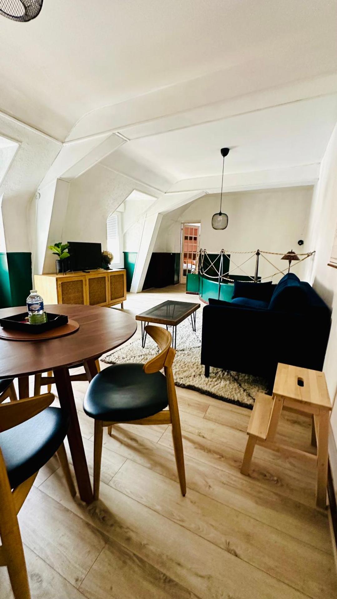 Villa Hyper Centre Le Blanc Type Hotel Entrée Autonome