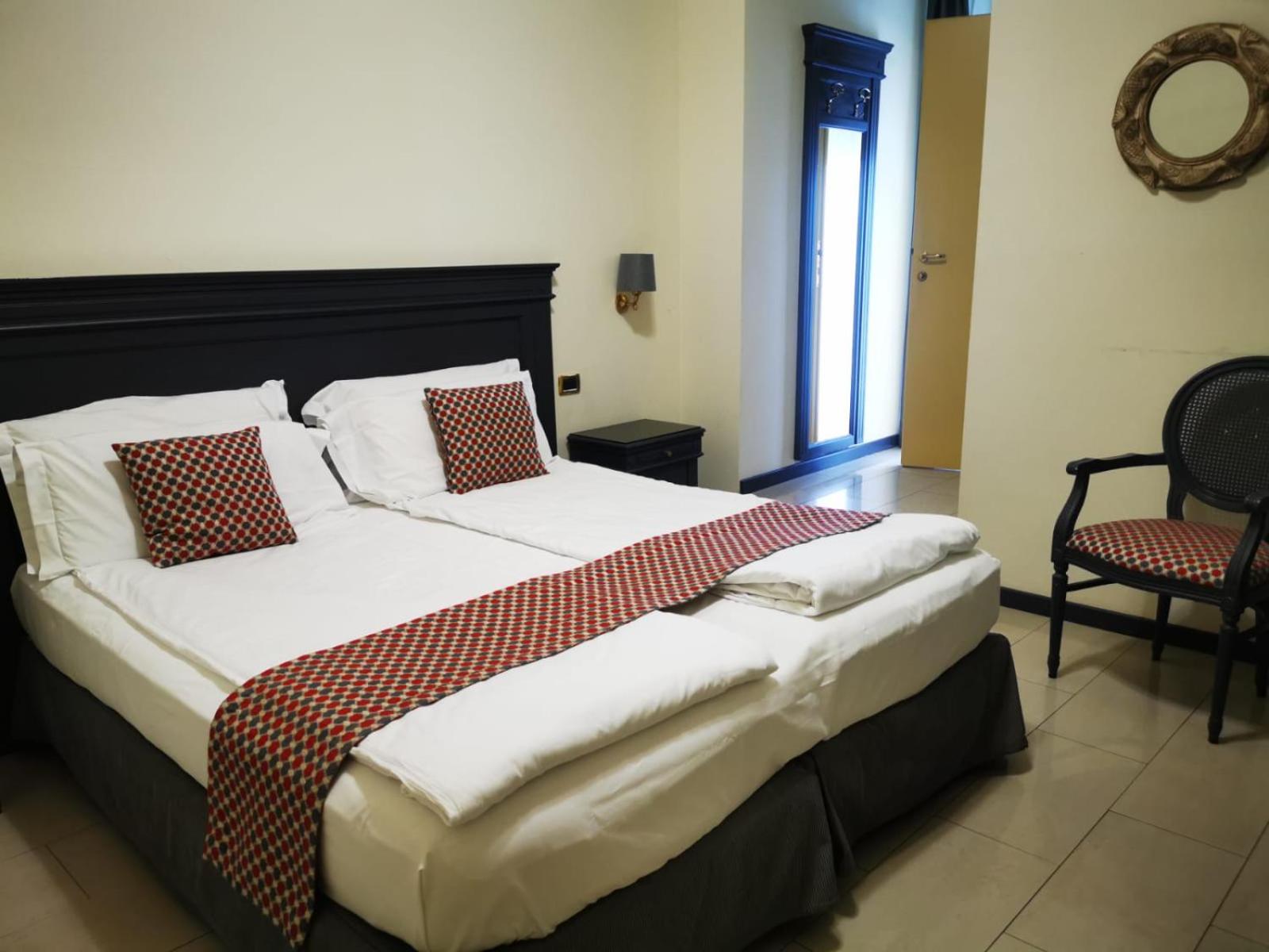 Superior Double Room with Lake View