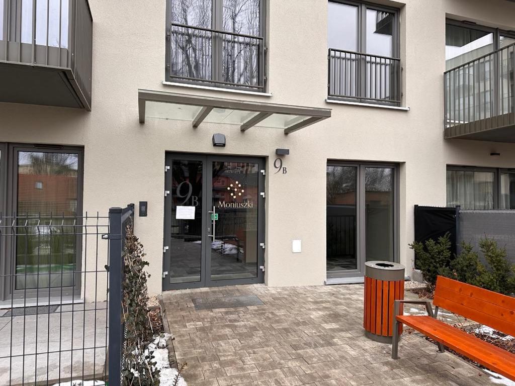 Apartament Centrum Moniuszki Lux