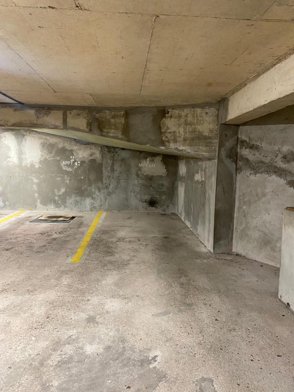 Au cœur du centre ville avec parking privé balcon et wifi