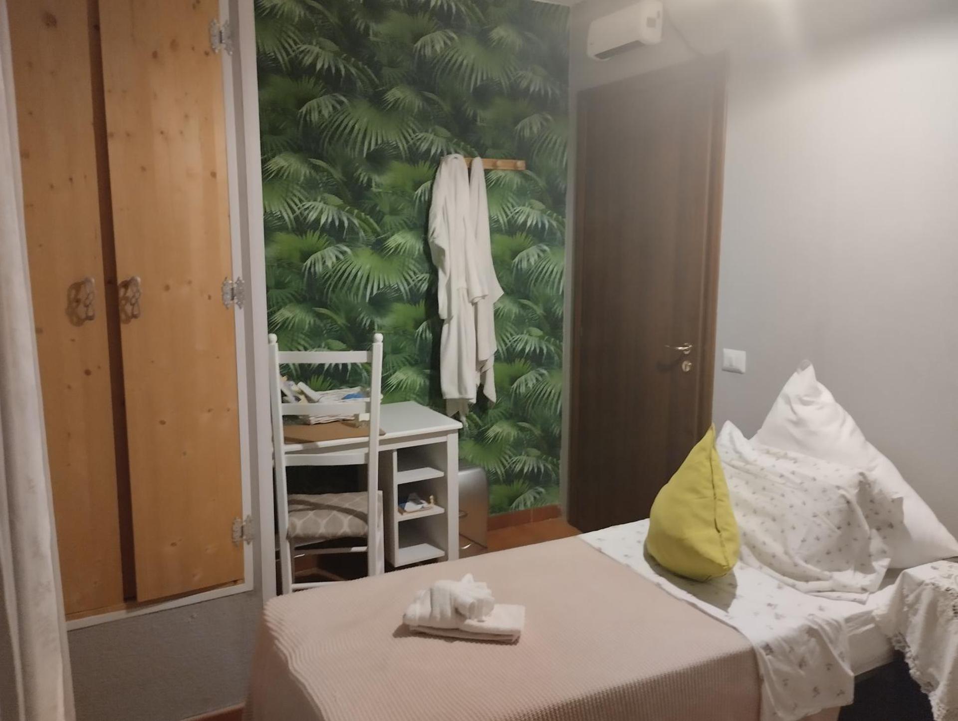 Classic Quadruple Room