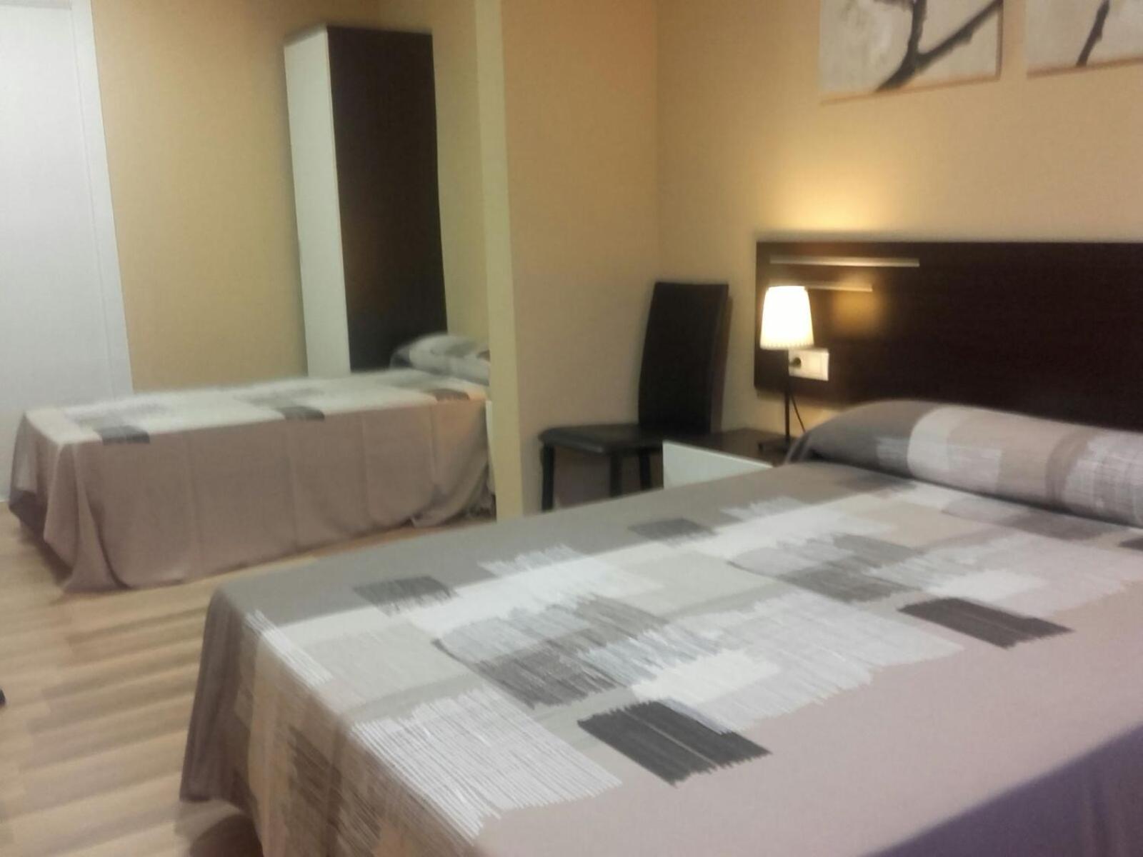 Triple Room with Private Bathroom