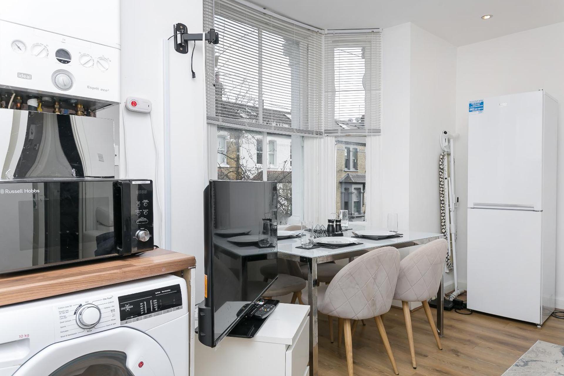 Amazing Two Bedroom near Shepherd's Bush Market - HR2