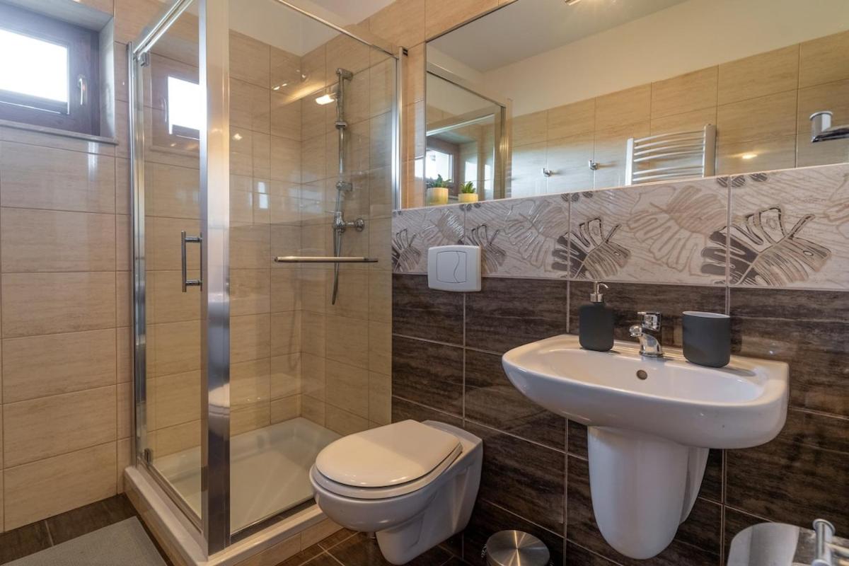 Górski Dom dla 30 osób z sauna oraz salą do integracji