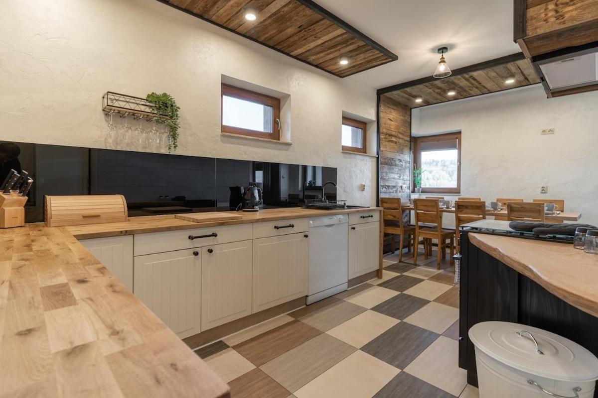 Górski Dom dla 30 osób z sauna oraz salą do integracji