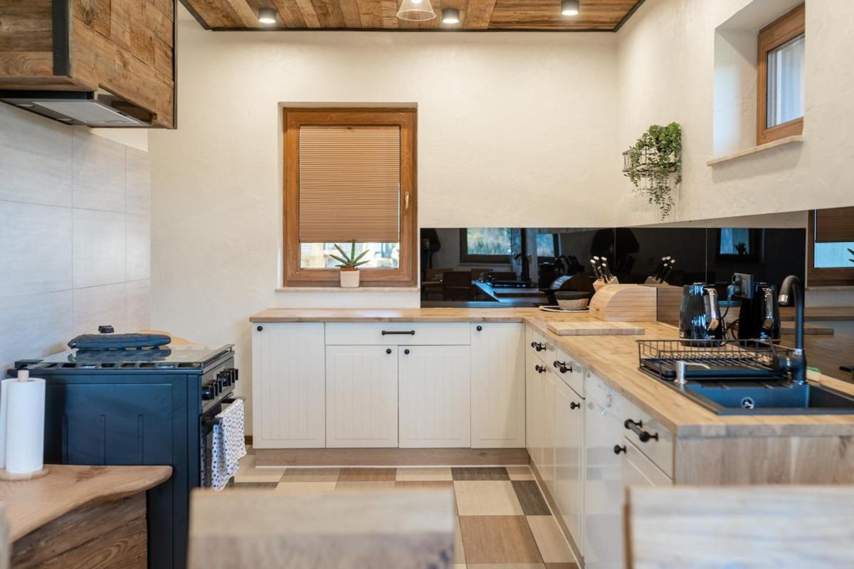 Górski Dom dla 30 osób z sauna oraz salą do integracji