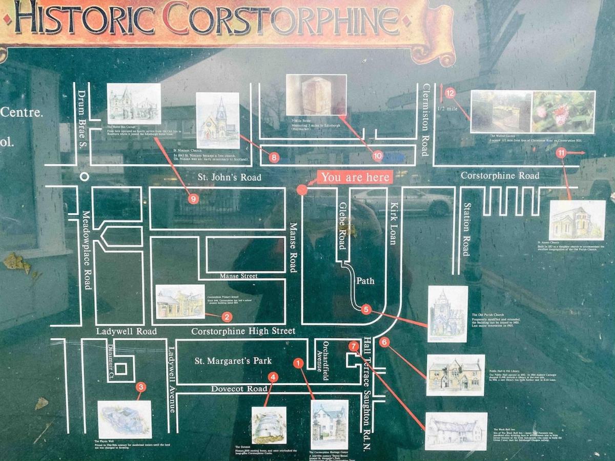 Chic flat close to Edinburgh, Airport, & Zoo