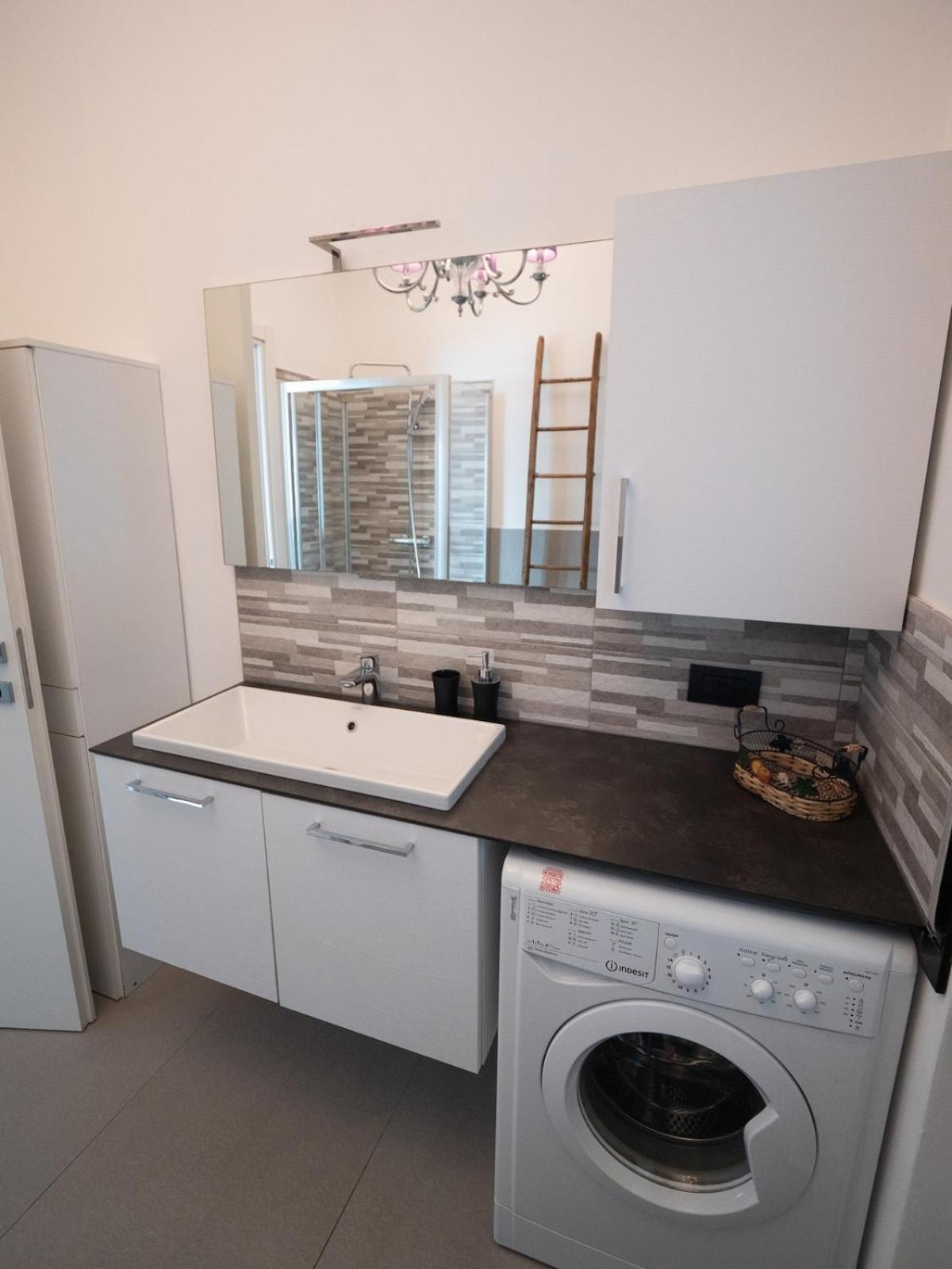 Lake Dream 1 Lake View of COMO