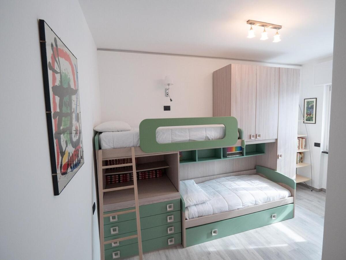 Lake Dream 1 Lake View of COMO