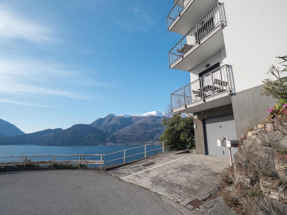 Lake Dream 1 Lake View of COMO