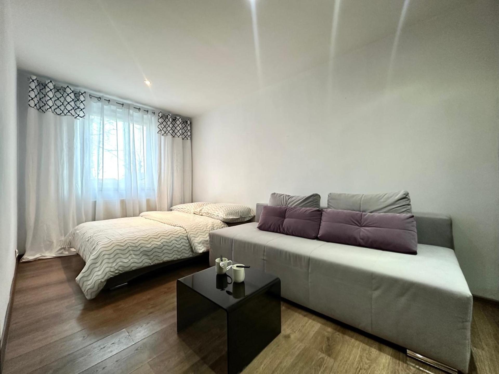 Chrobrego Apartment - Self check-in 20h - parking